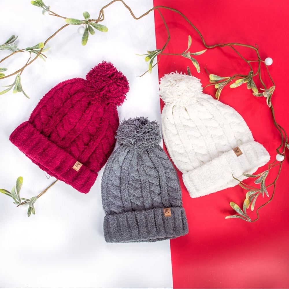 NEW Women’s Red Fuzzy Sock Hat